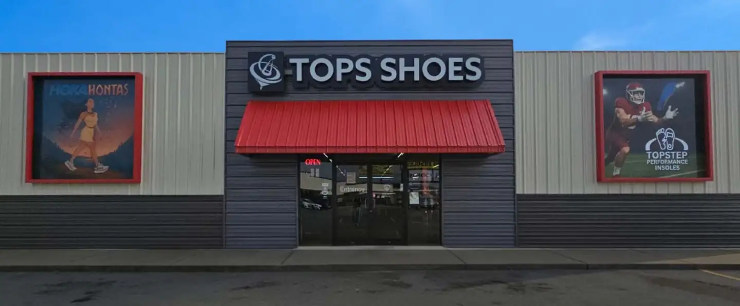 Tops Shoes Benton Storefront