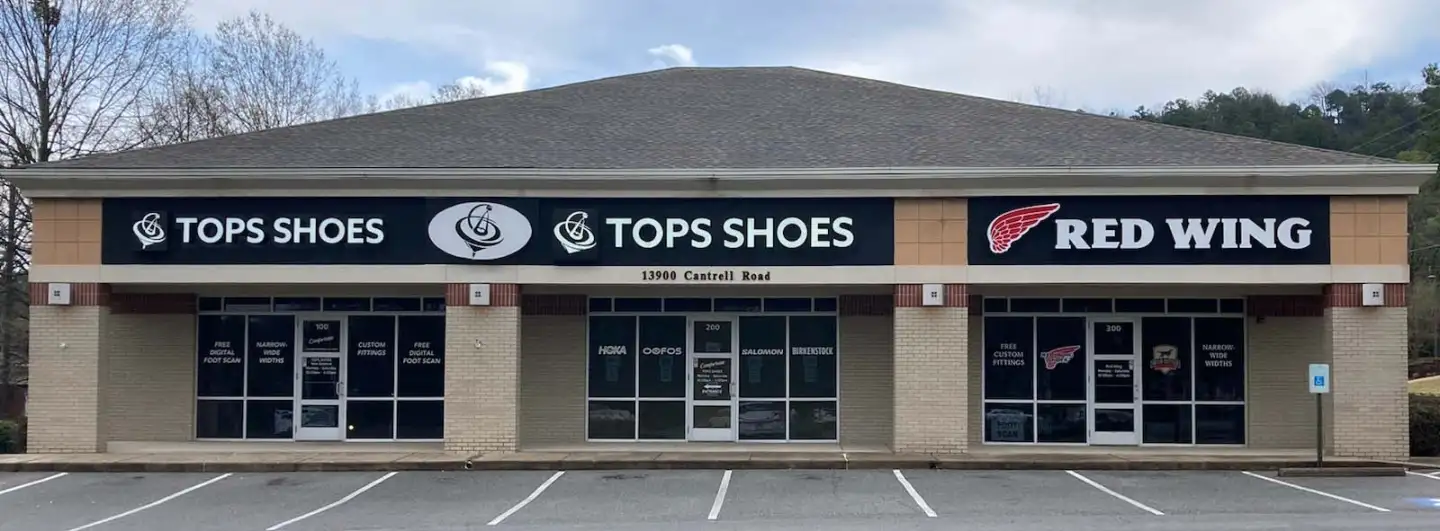 Tops Shoes Little Rock Storefront